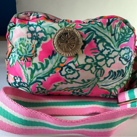 Lilly Pulitzer Runaround Belt Bag Perfect Poppy Soleil Pink, green floral Poppy - Picture 3 of 16